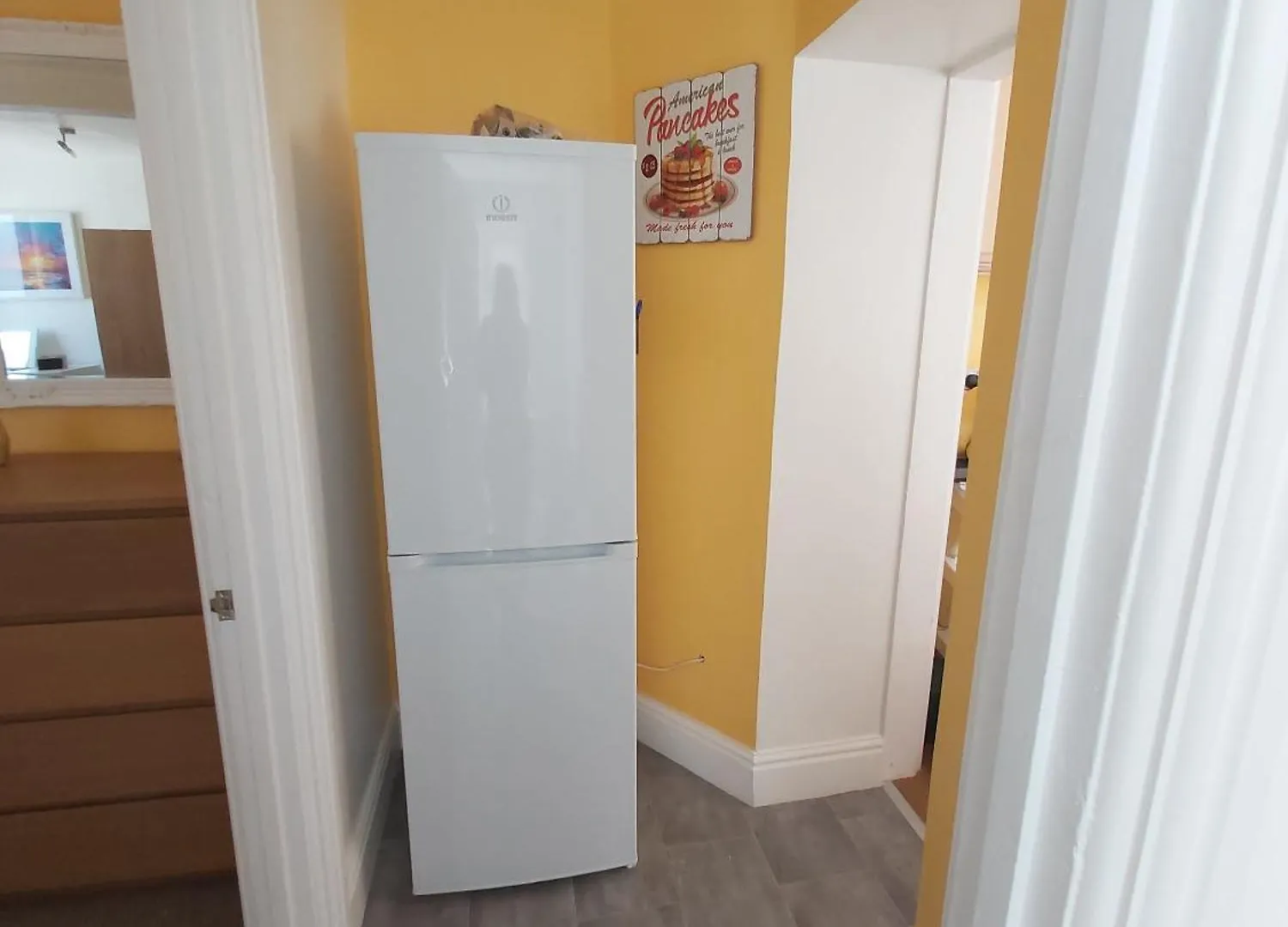 Beautiful Two Bedroom Ground Floor Apartment Swansea
